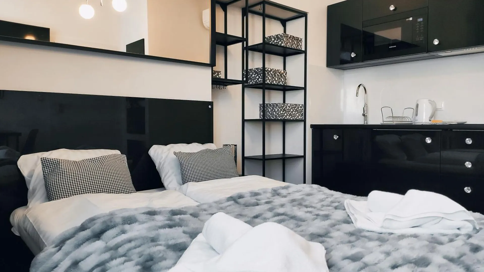 Szeroka 33 A-C By Homeprime Kraków Polska